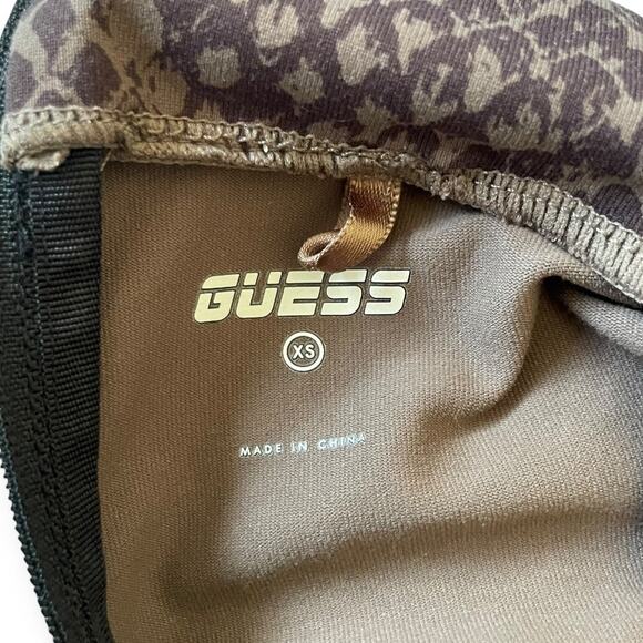 NEW GUESS Mock Neck Activewear Long Sleeve Erin Crop Top Animal Print Size XS - Picture 5 of 5
